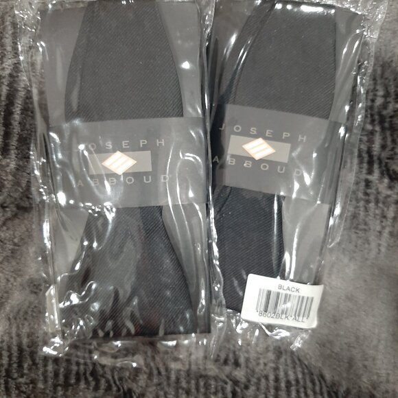 New Joseph Abboud set of two black bow ties - Picture 2 of 3